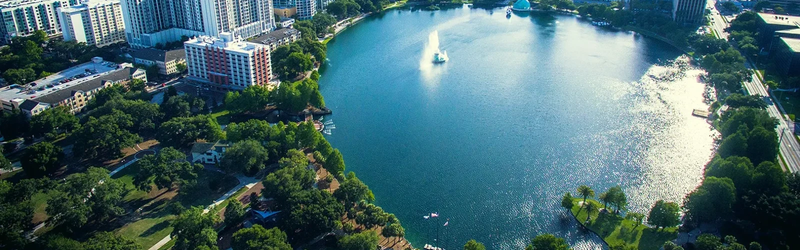  A Guide to Lake Eola Park: The Heart of Downtown Orlando