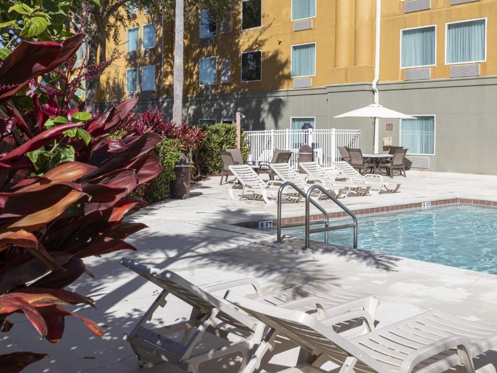 Galleria Palms Hotel Image 43