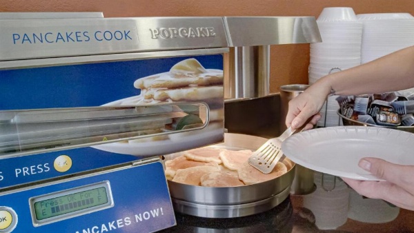 Hotel In Kissimmee Pancake Station